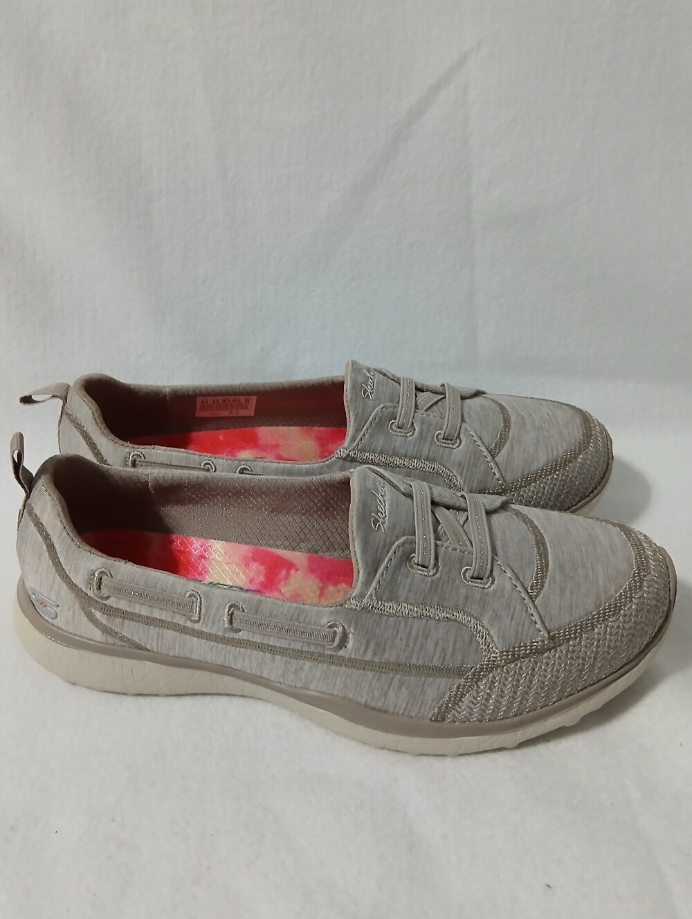 Skechers Women's Beige/Tan Slip-On Moccasin Sneaker Size 8.5 - Picture 3 of 14